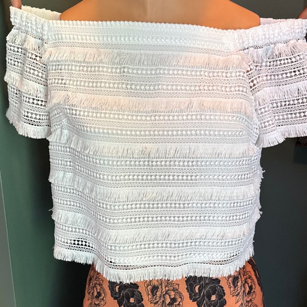 White House Black Market, Fringe Off Shoulder Top, White, Size 10